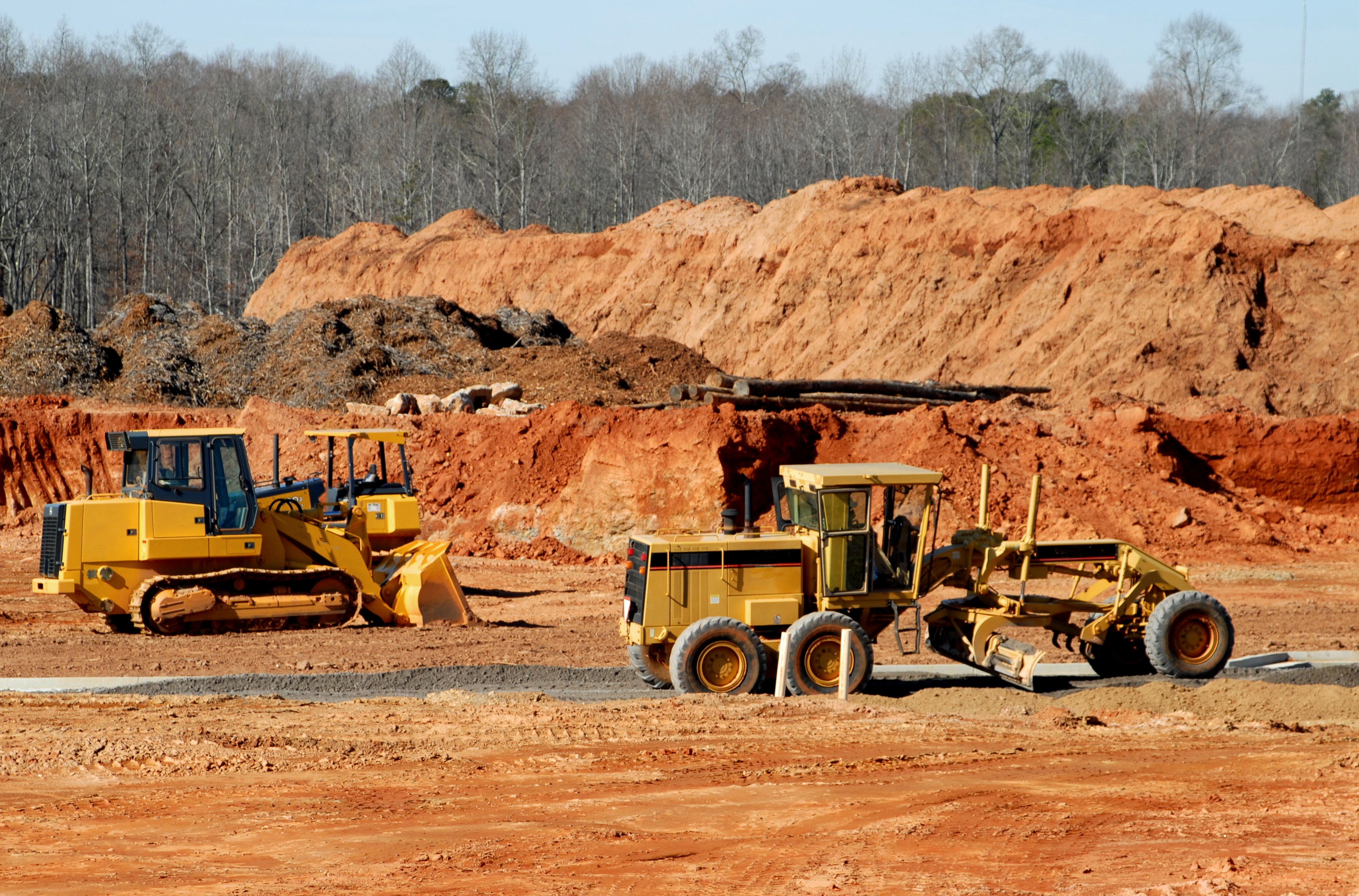 work-sand-sky-wood-road-tractor-1035378-pxhere.com